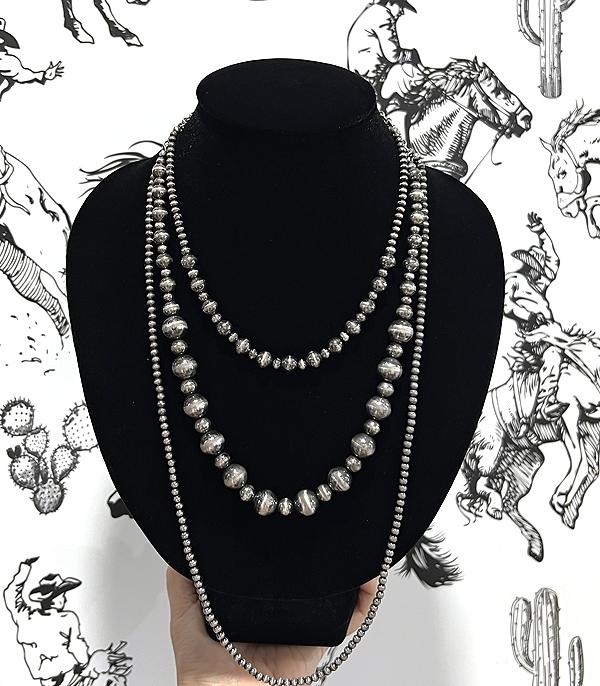 ARNOLD NECKLACE