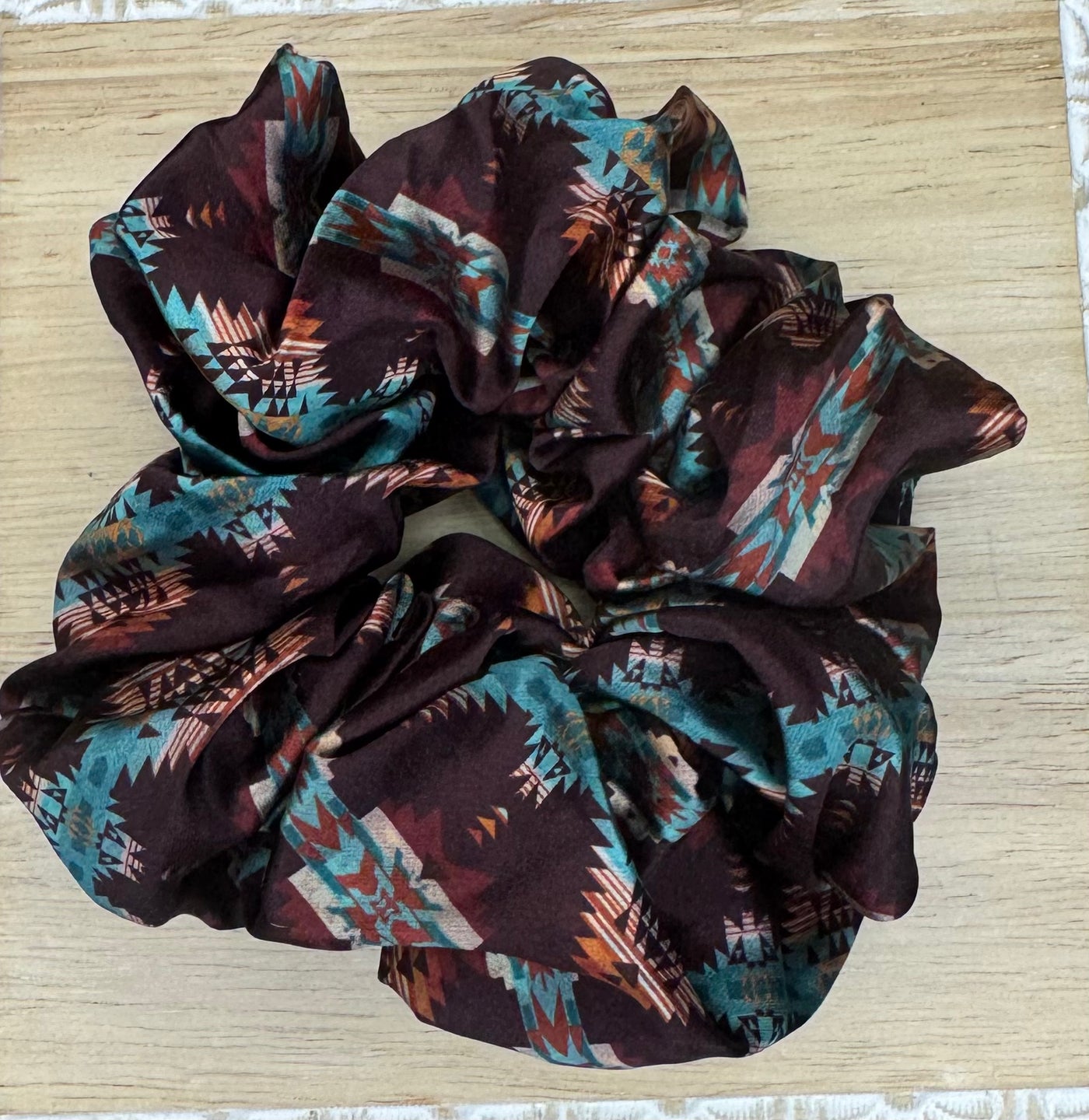 SK SCRUNCHIES