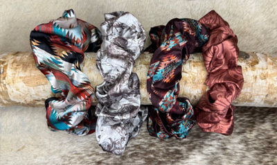 SK SCRUNCHIES