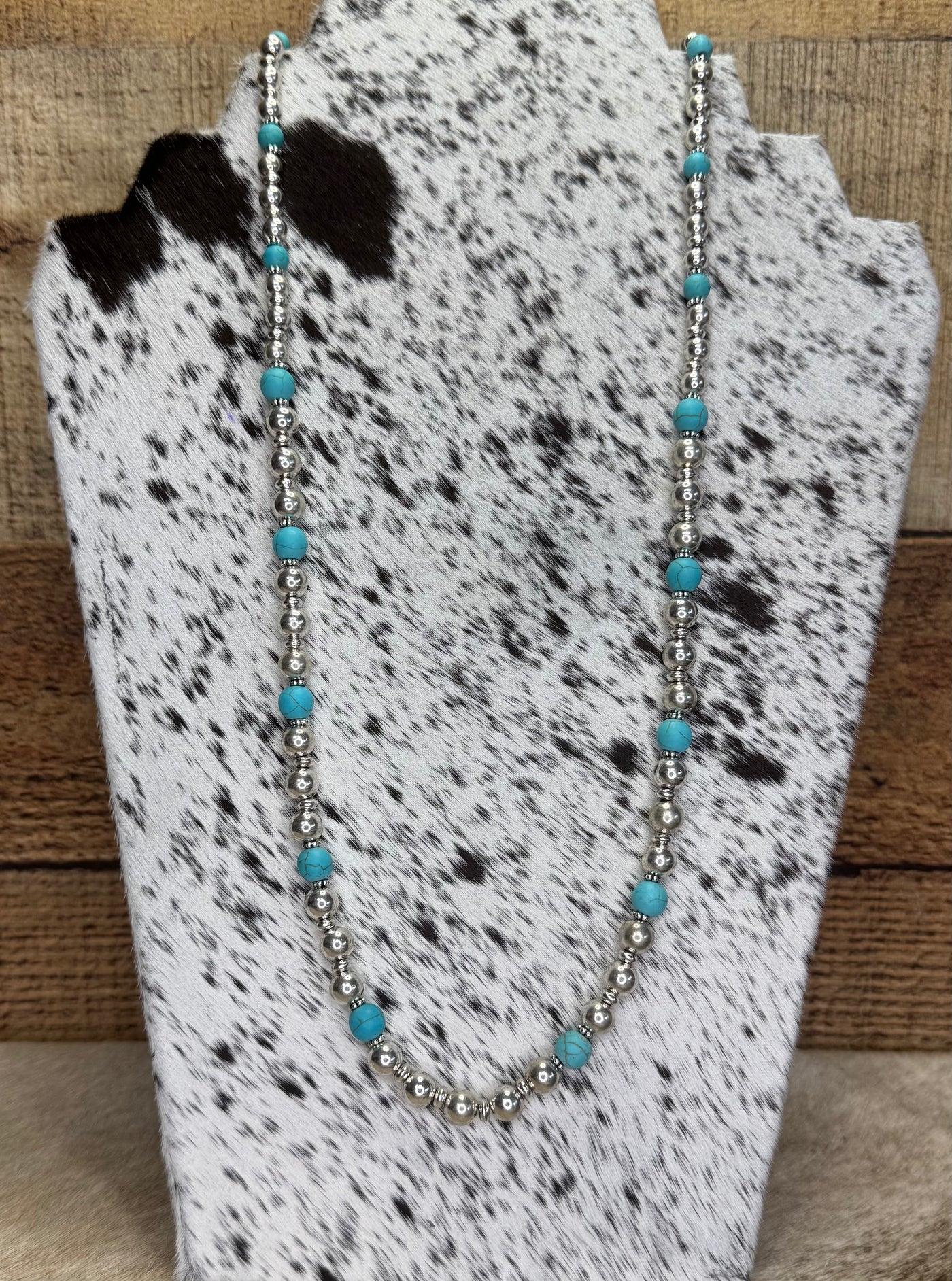 BEAUMONT NECKLACE
