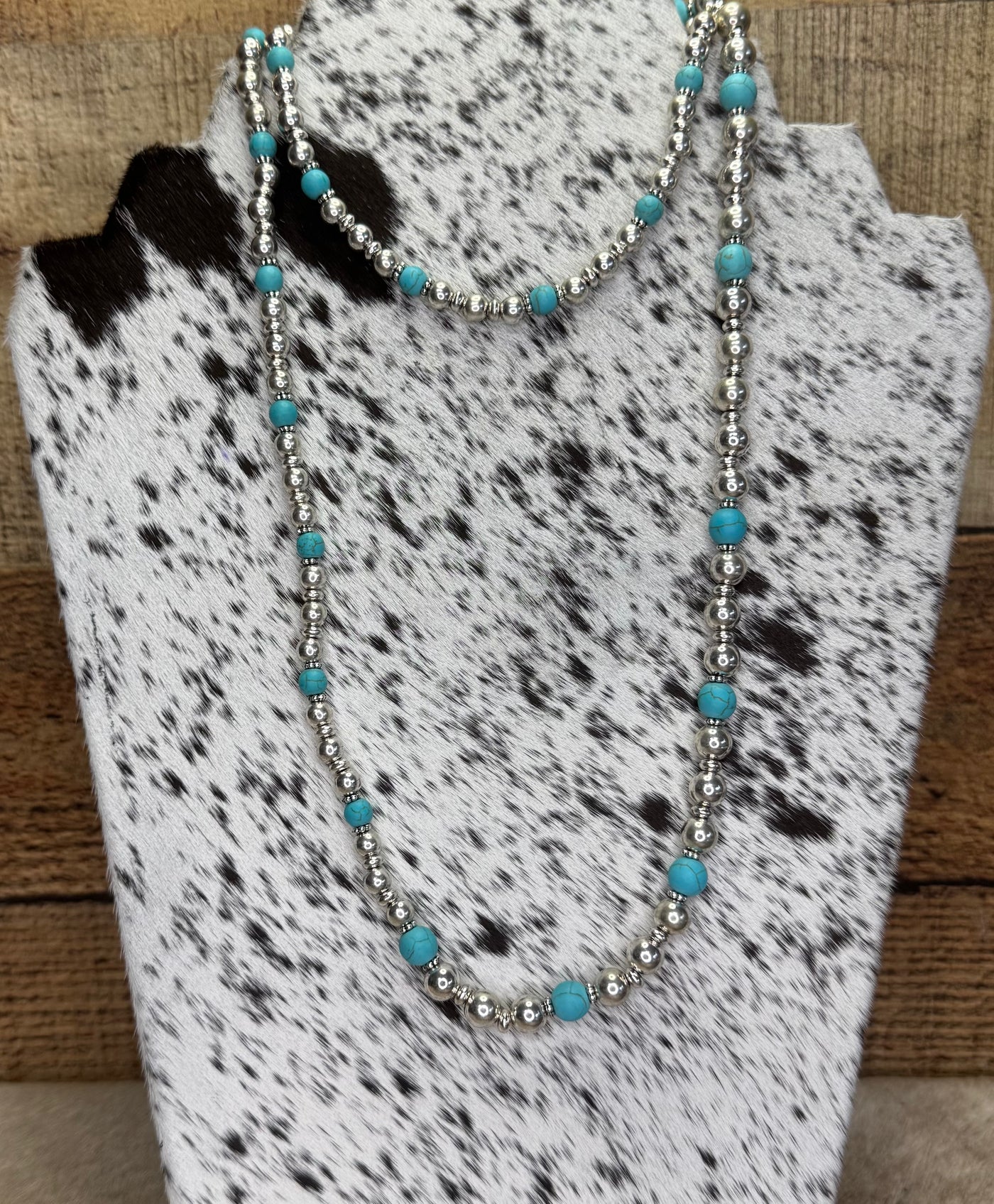 BEAUMONT NECKLACE