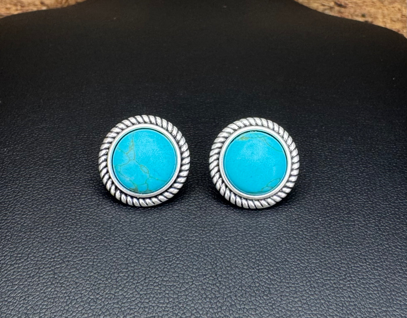 CYPRESS EARRINGS