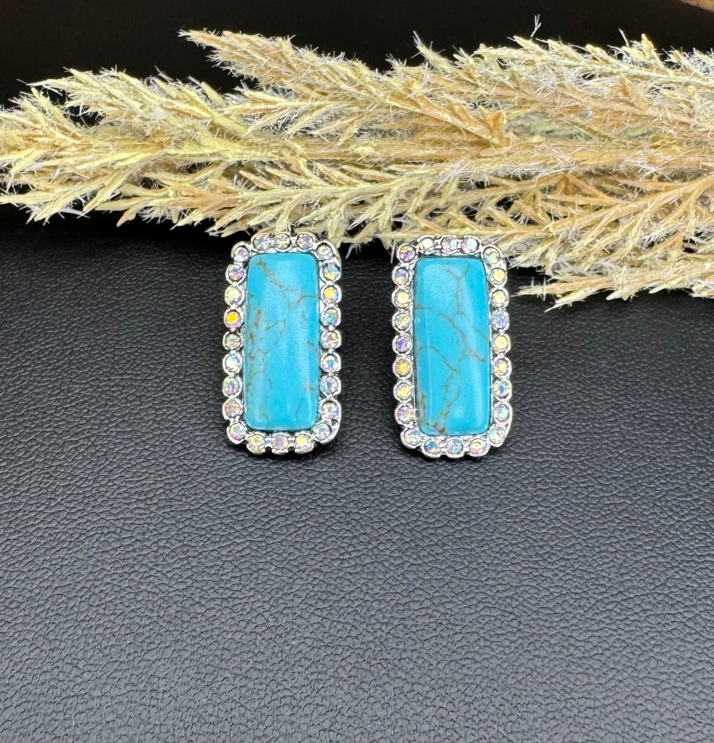 BISHOP EARRINGS