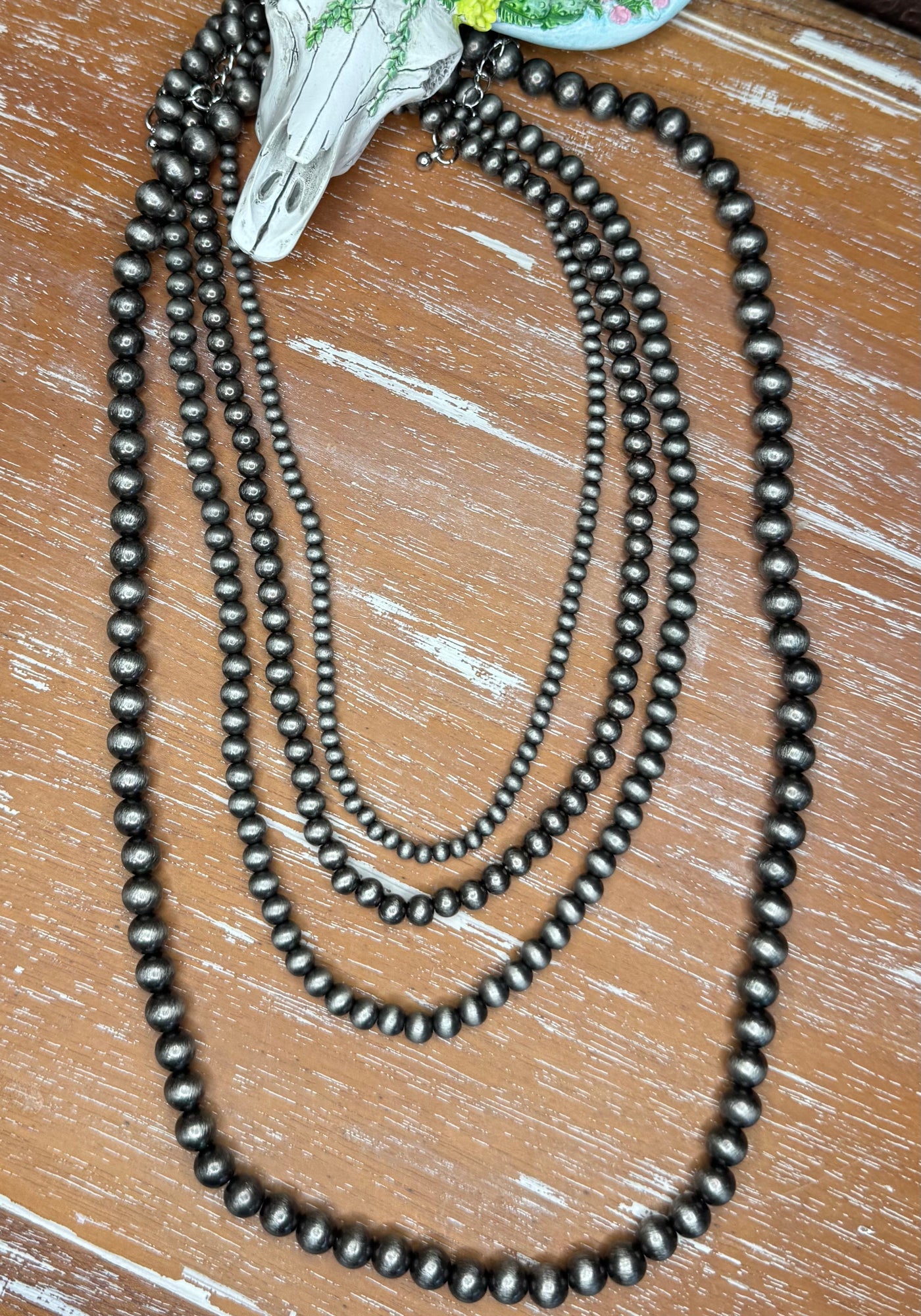 COWGIRL PEARLS NECKLACE