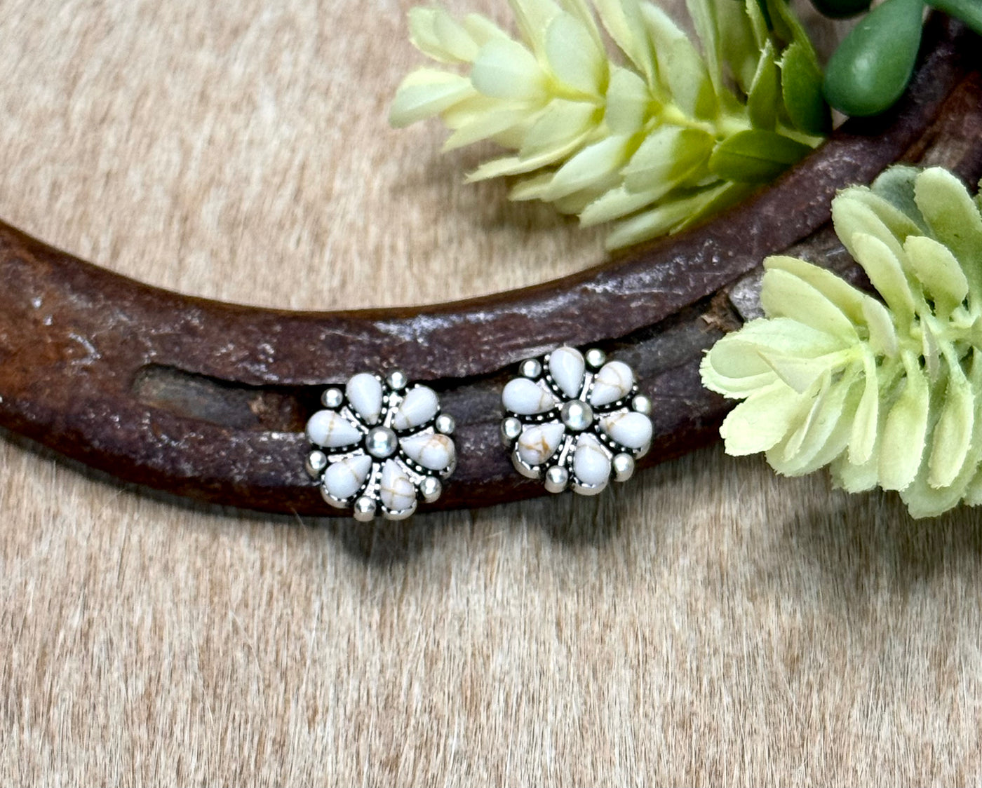 VISTA EARRINGS