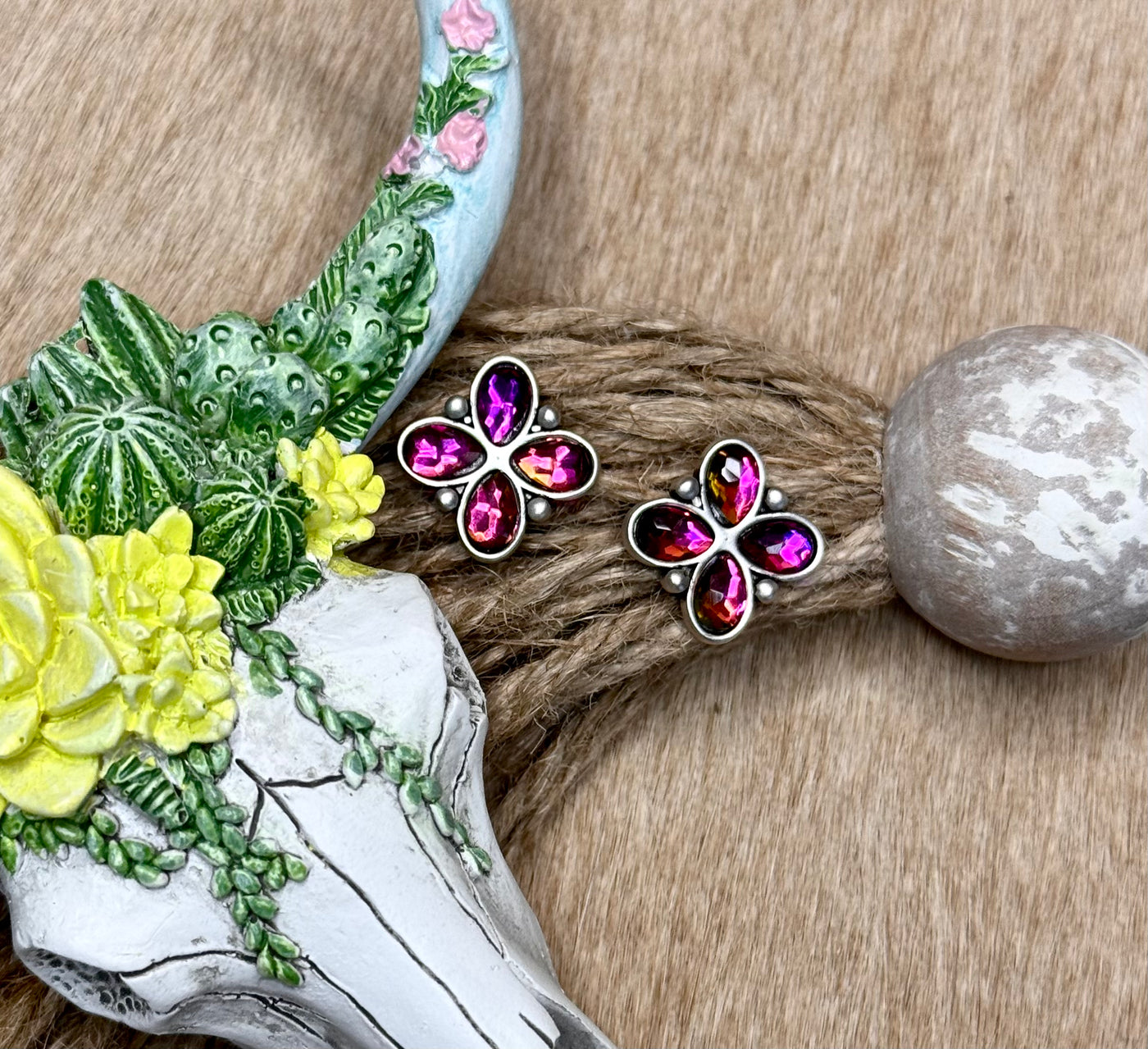 MODESTO EARRINGS