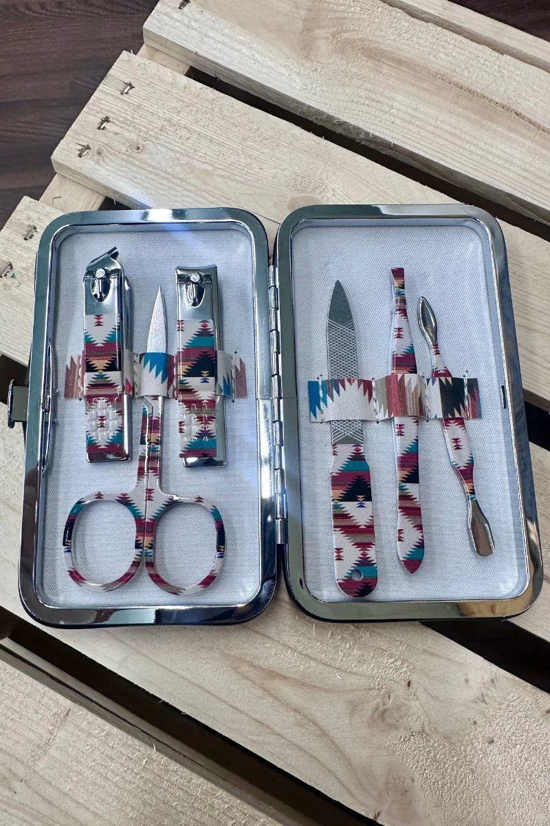 SOUTHERN ROOTS MANICURE SET