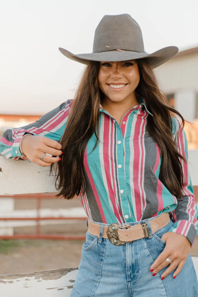 NEW TO COUNTRY BUTTON UP